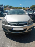 OPEL ASTRA H BERLINA