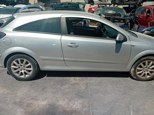 OPEL ASTRA H BERLINA — автомобиль-донор на запчасти 