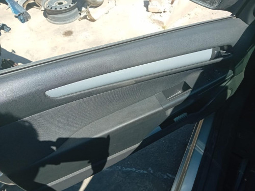 OPEL ASTRA H BERLINA — автомобиль-донор на запчасти 
