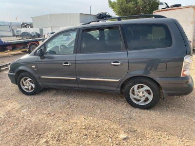 HYUNDAI TRAJET (FO)