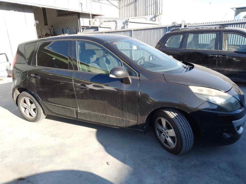 RENAULT SCENIC III (JZ) — vehículo donante para recambios 