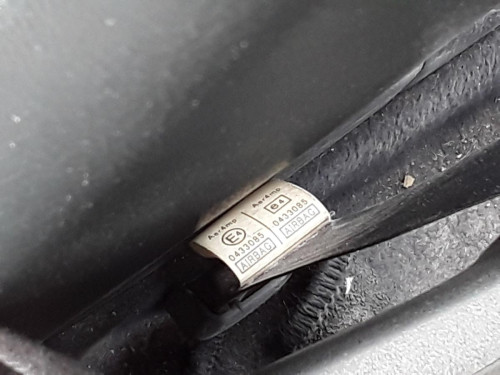 CINTURON SEGURIDAD DELANTERO DERECHO Toyota COROLLA VERSO (R1) 