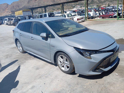 TOYOTA COROLLA TOURING SPORTS (E21)