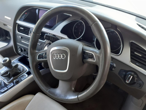  AUDI A5 COUPE (8T) 