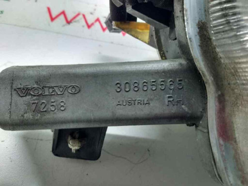  FARO ANTINIEBLA DERECHO VOLVO S40 BERLINA 