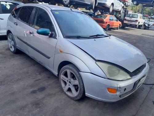  FORD FOCUS BERLINA (CAK) 