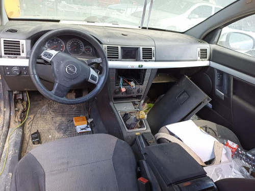  OPEL VECTRA C BERLINA 