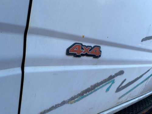 OPEL FRONTERA A — vehículo donante para recambios 