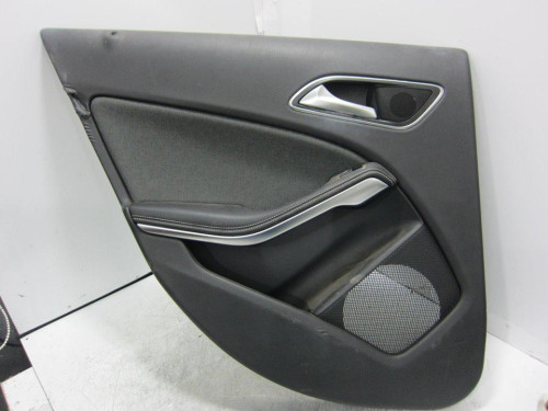  GUARNECIDO PUERTA TRASERA IZQUIERDA Mercedes-Benz CLASE A (BM 176) 