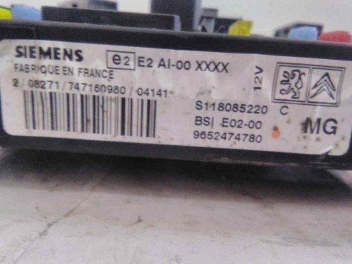 CAJA RELES / FUSIBLES Peugeot 206 