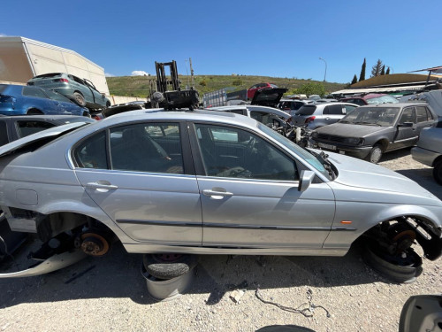  BMW SERIE 3 BERLINA (E46) 