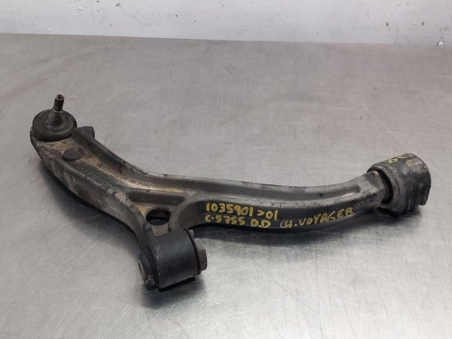 BRAZO SUSPENSION INFERIOR DELANTERO DERECHO Chrysler VOYAGER (RG) 