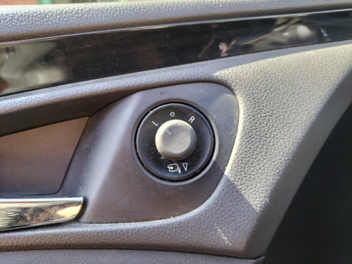  OPEL INSIGNIA BERLINA 