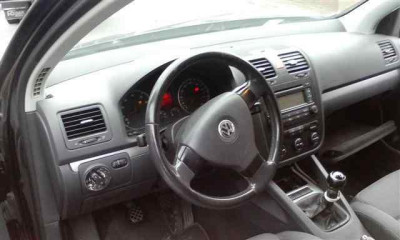 VOLKSWAGEN GOLF V (1K1)(10.2003)