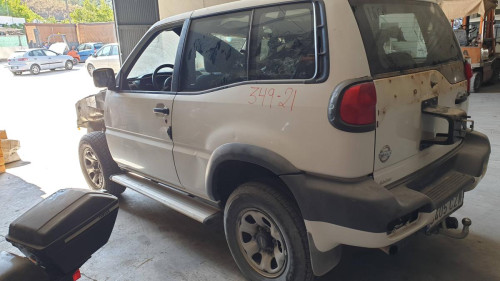  NISSAN TERRANO II (R20) 