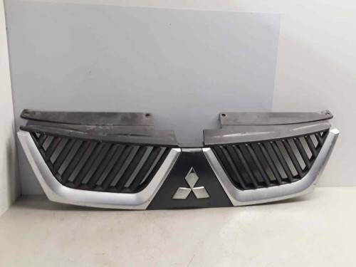 REJILLA DELANTERA Mitsubishi OUTLANDER (CW0) 