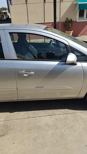 PUERTA DELANTERA DERECHA Opel Corsa D (2006->) Opel Corsa D (2006->) 