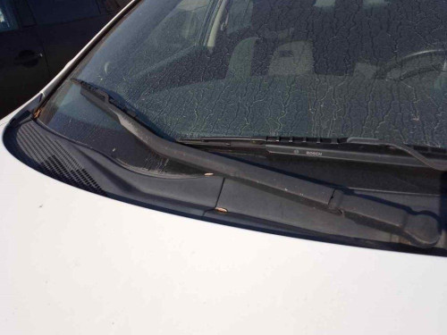 BRAZO LIMPIA DELANTERO DERECHO Nissan PRIMERA BERLINA (P12) 