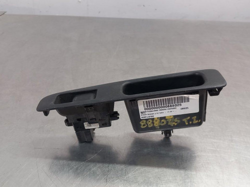 MANDO ELEVALUNAS TRASERO IZQUIERDO NISSAN QASHQAI (J10) 