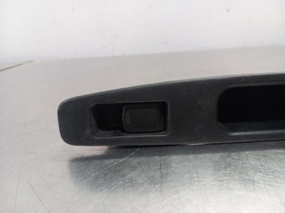 MANDO ELEVALUNAS TRASERO IZQUIERDO, NISSAN, QASHQAI (J10)