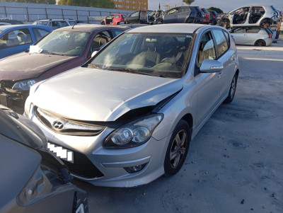 HYUNDAI I30 (FD)
