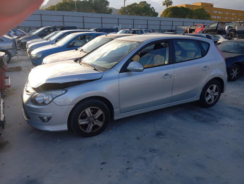 HYUNDAI I30 (FD) — vehículo donante para recambios 