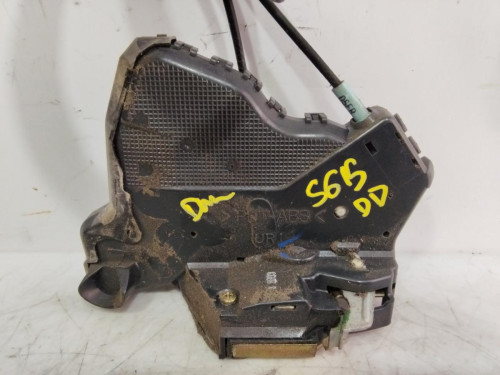 CERRADURA PUERTA DELANTERA DERECHA Toyota COROLLA (E12) 