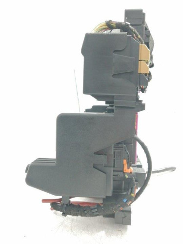  CAJA RELES / FUSIBLES AUDI A8 (4H2/4H8) 