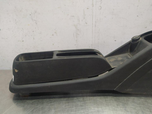  APOYABRAZOS CENTRAL FIAT III PUNTO (199) 