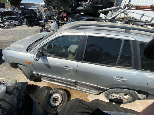 HYUNDAI SANTA FE (SM) — vehículo donante para recambios 