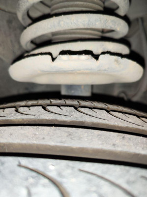 AMORTIGUADOR DELANTERO IZQUIERDO