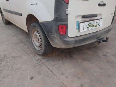 PARAGOLPES TRASERO Renault Kangoo II (F/KW0)(2008->)