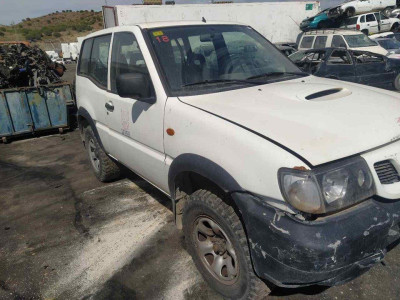 NISSAN TERRANO II (R20)