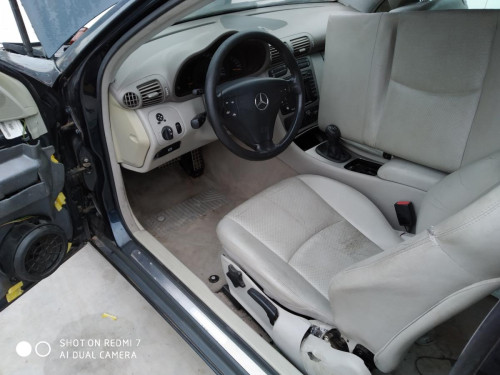  MERCEDES-BENZ CLASE C (BM 203) SPORTCOUPE 