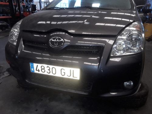  TOYOTA COROLLA VERSO (R1) 