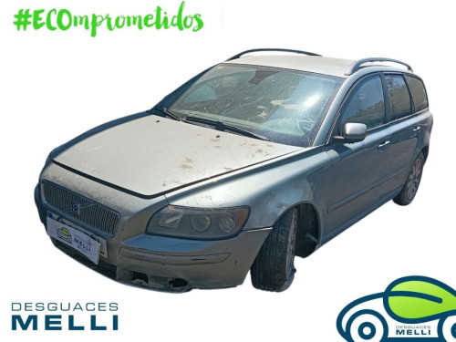 VOLVO V50 FAMILIAR — автомобиль-донор на запчасти 