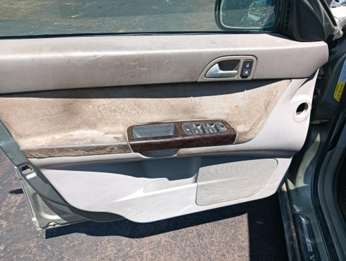 VOLVO V50 FAMILIAR — автомобиль-донор на запчасти 