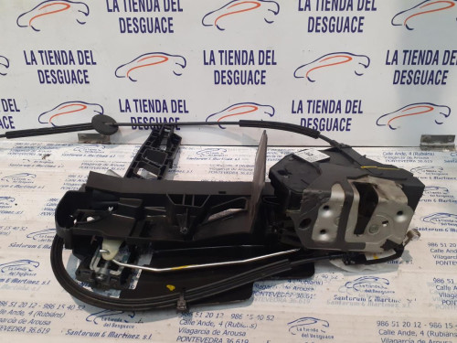  CERRADURA PUERTA DELANTERA IZQUIERDA 