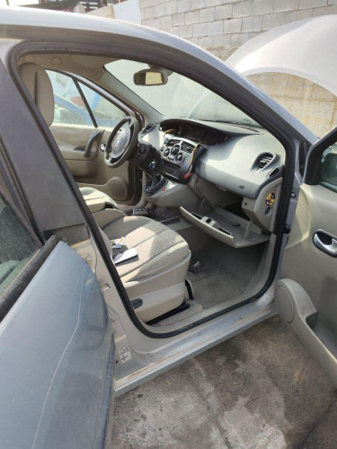 GOMAS CONTORNO PUERTA RENAULT SCENIC II (JM) 