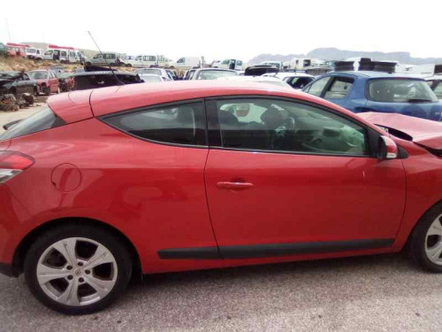  RENAULT MEGANE III COUPE 
