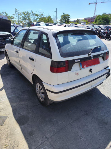 SEAT IBIZA (6K1) — vehículo donante para recambios 