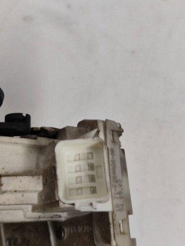  CERRADURA PUERTA TRASERA DERECHA FORD 