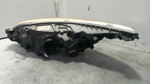 FARO DERECHO Citroen C4 COUPE 