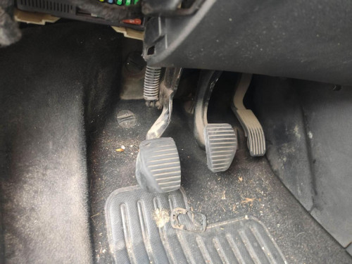  PEDAL EMBRAGUE PEUGEOT 207 