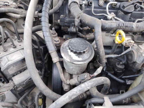 DEPOSITO SERVO TOYOTA AVENSIS BERLINA (T25) 