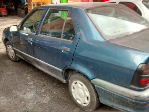  RENAULT R 19 BERL. CON PORTÓN (B/C53) 