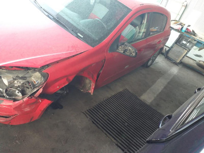 OPEL ASTRA H GTC