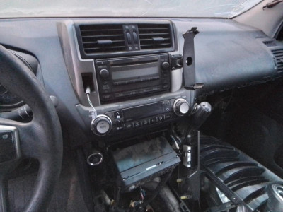 TOYOTA LAND CRUISER (J15)