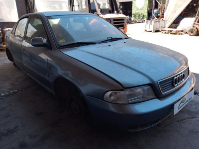 AUDI A4 BERLINA (B5)