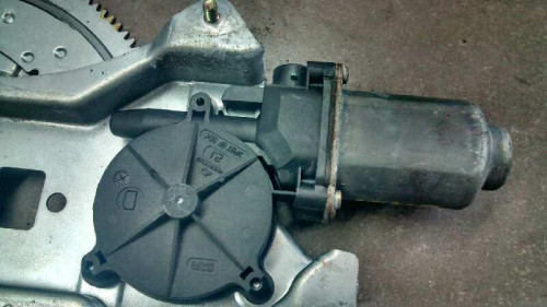  ELEVALUNAS DELANTERO DERECHO RENAULT KANGOO I (F/KC0) 